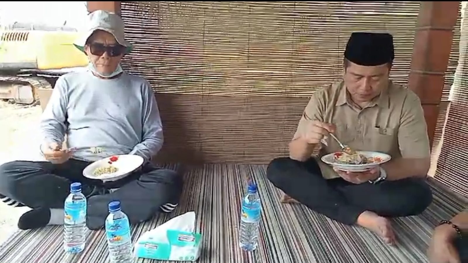 Akrabnya Ali BD dengan Lalu Muhammad Iqbal