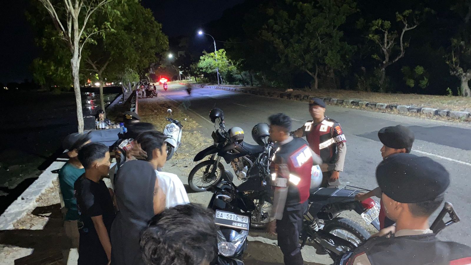 Patroli Dialogis Polres Bima di Wadumbolo dan Terminal Dara