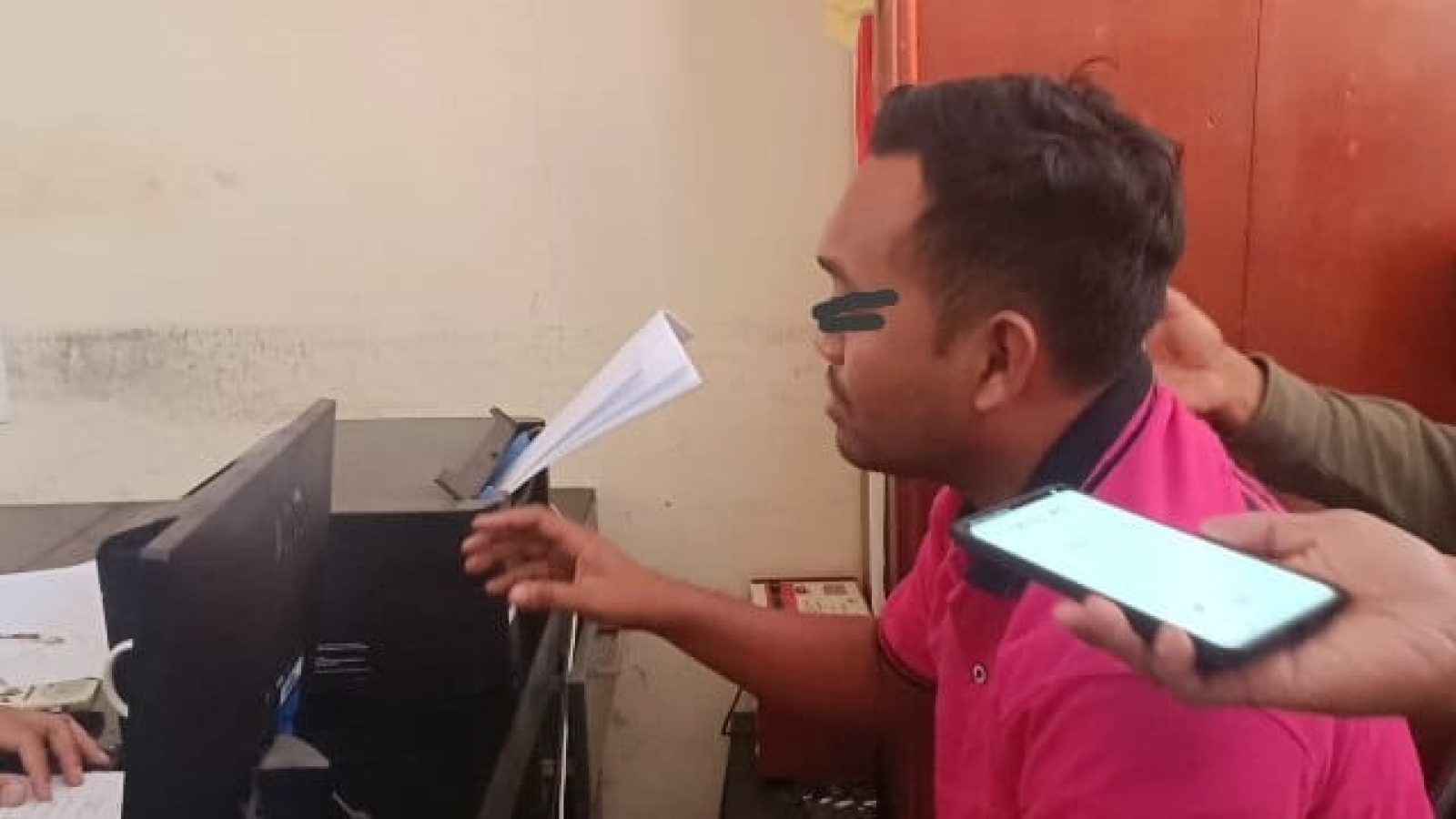 Sosok Honerer yang Tebas Istrinya Hingga Tewas Dikenal Pendiam