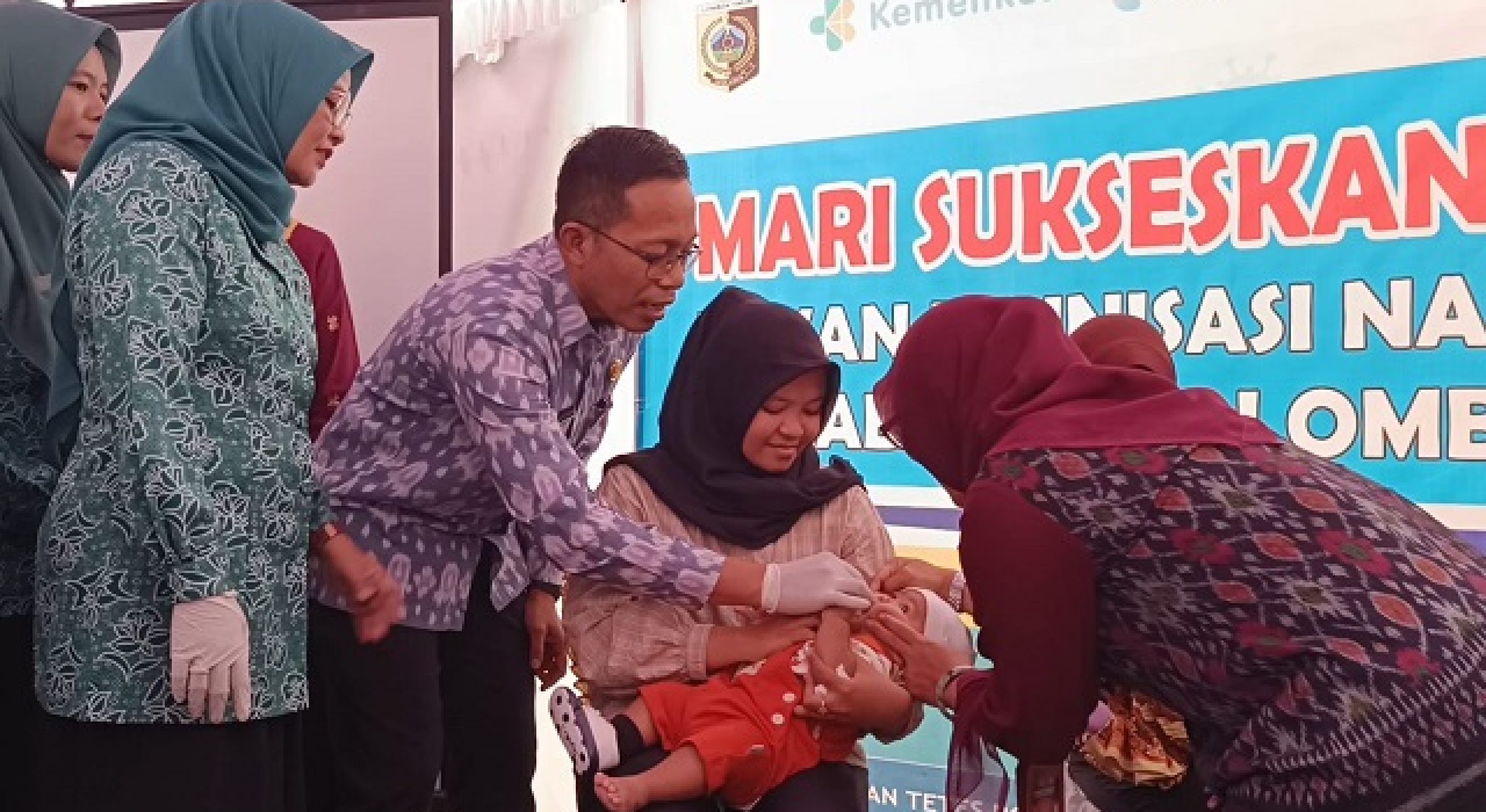 Sebanyak 201.630 Bayi Balita Lombok Timur Divaksin Polio