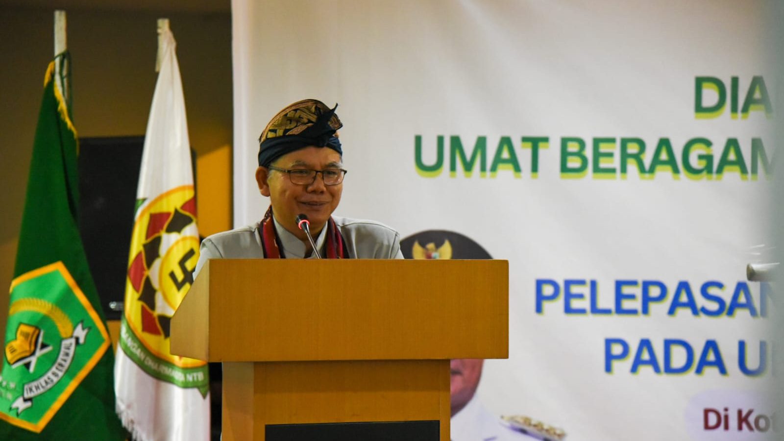 NTB Ikuti Event Nasional Utsawa Dharma Gita di Surakarta