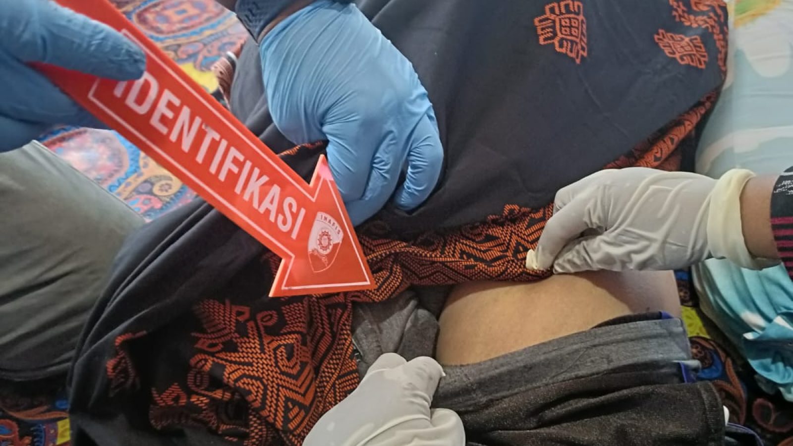 Sat Reskrim Lakukan Olah TKP Peristiwa Gantung Diri