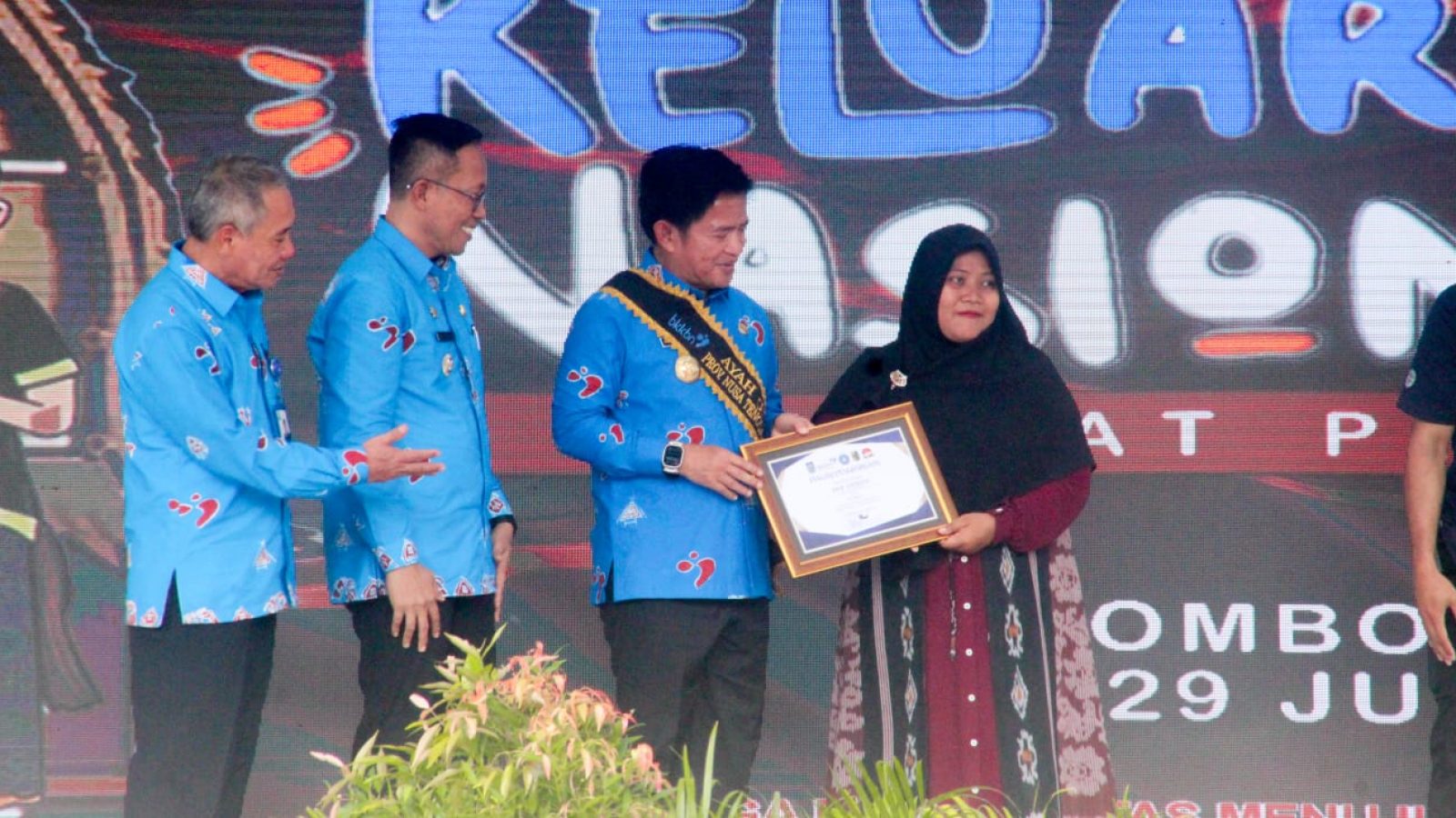 Harganas 2024, Pj Gubernur dan Pj PKK NTB Didaulat Sebagai Ayah dan Bunda Genre, Pj Bupati Lotim Semangat Kejar Ketertinggalan