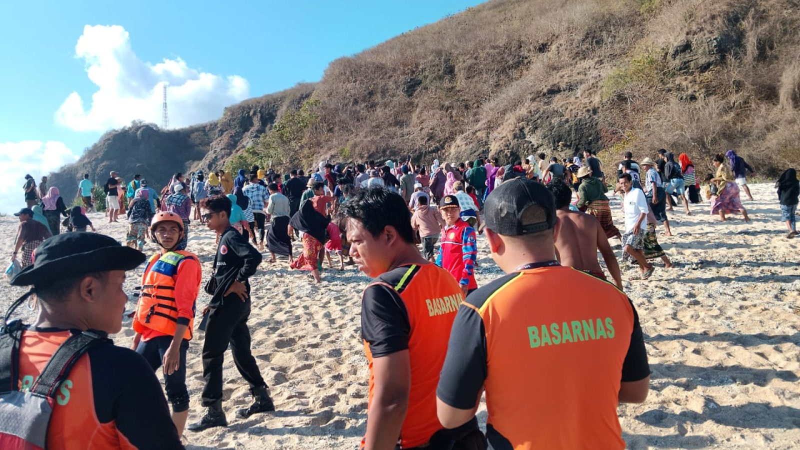 Hilang Saat Cari Ikan di Pantai Serenting, Jenazahnya Ditemukan di Kedalaman 10 Meter