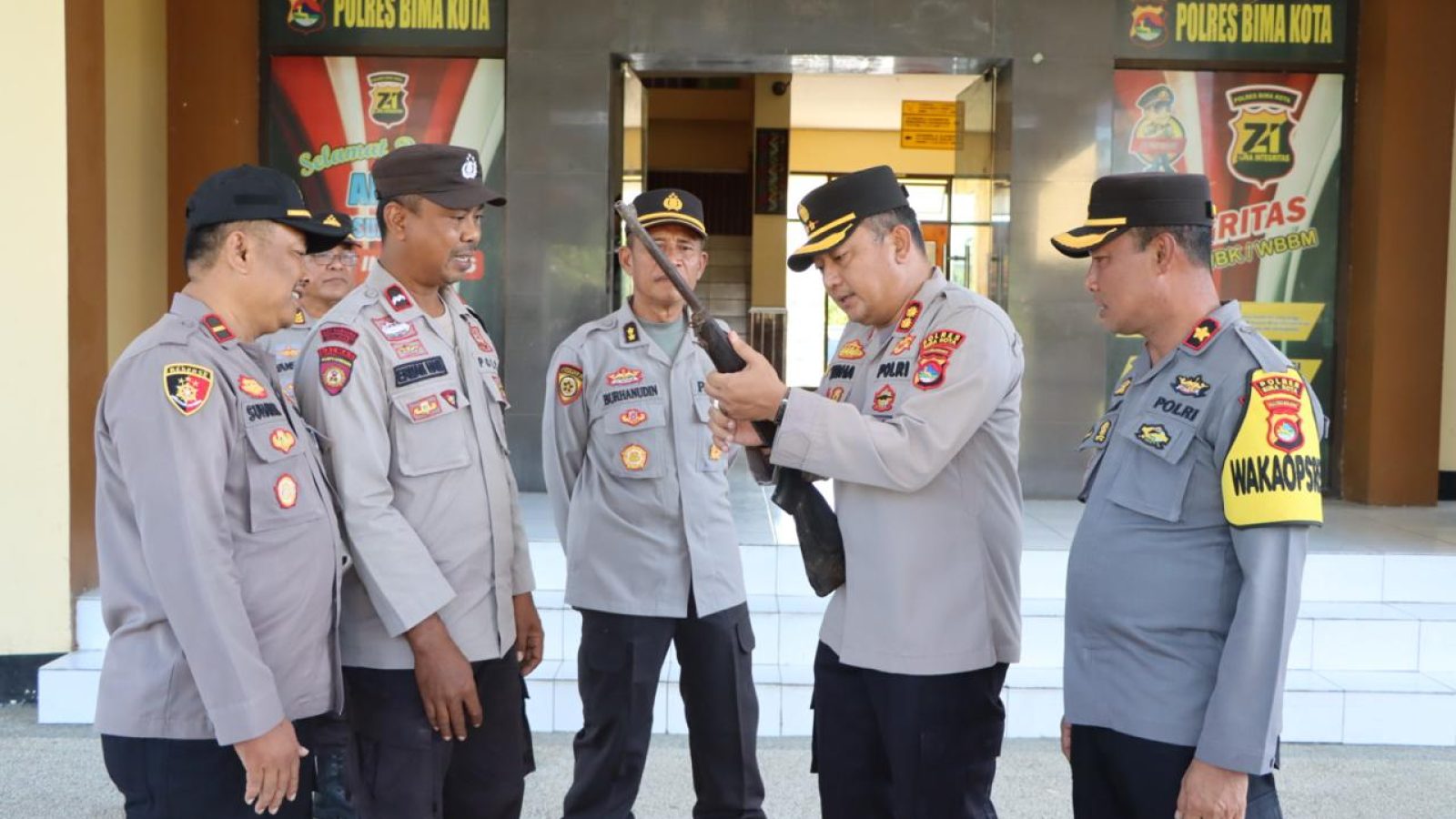Senjata Api Tak Bertuan Diamankan Polres Bima