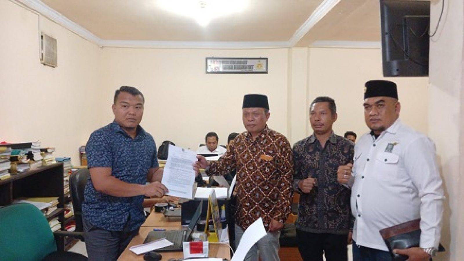 DPC PKB Lombok Timur Laporkan Mantan Sekjen PKB Lukman Edy