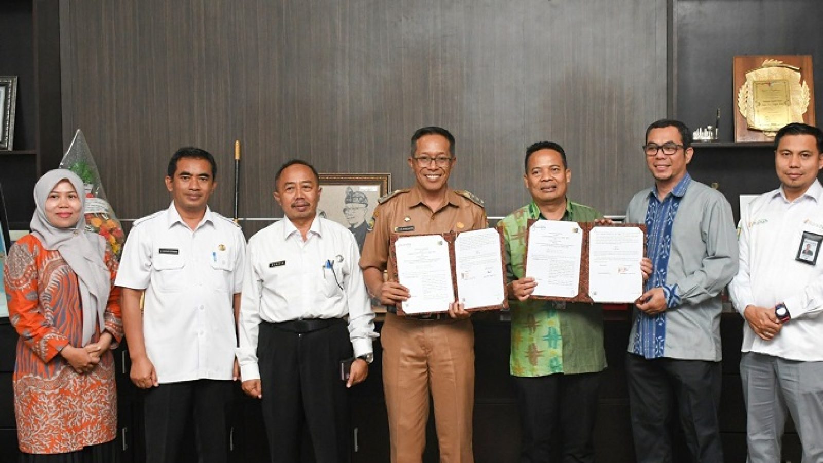 Pj Bupati Lotim Teken Kesepakatan Bersama dengan Bank NTB Syariah