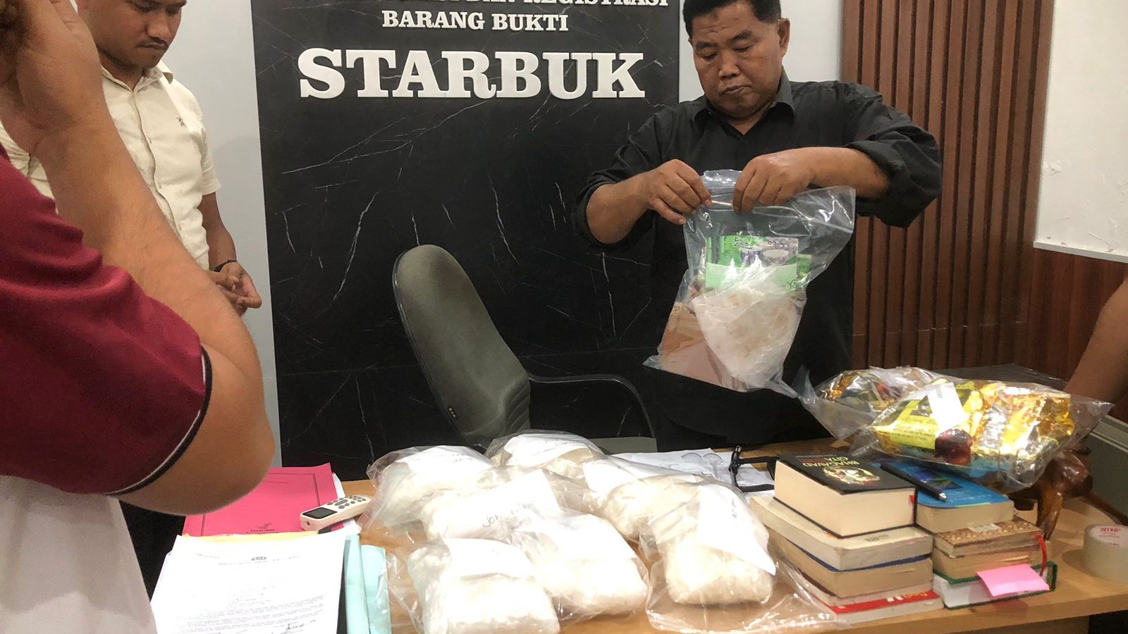 Polres Loteng Titip Barang Bukti Sabu 7,34 Kg Hasil Pengungkapan di Polda NTB