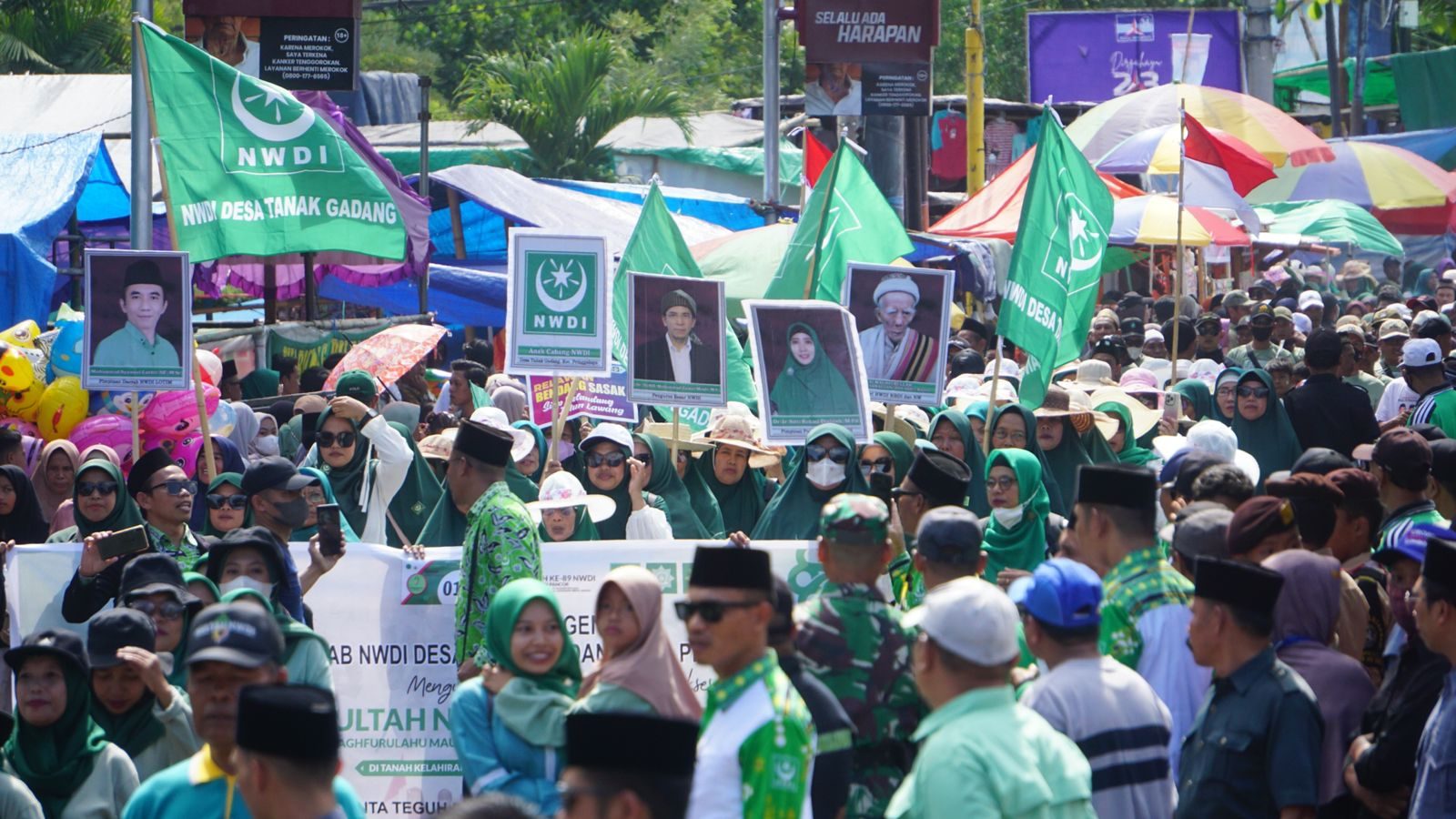 Umi Rohmi Buka Pawai Alegoris Jelang Hultah ke-89 NWDI