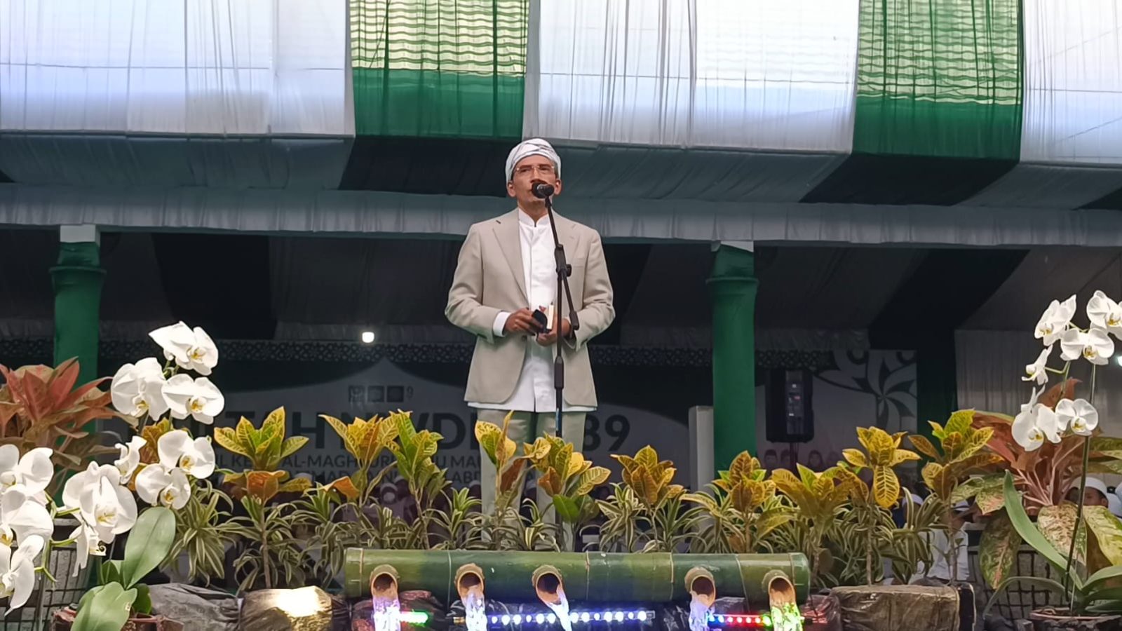 TGB  : Mari Pantulkan Kebaikan ke Penjuru Dunia