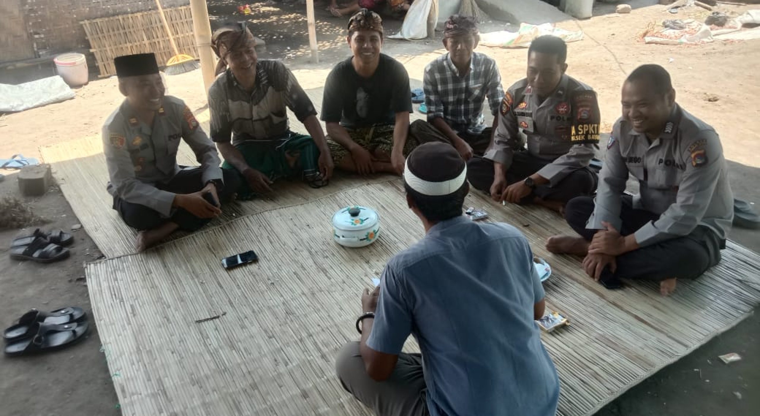 Cooling System dengan Tokoh Adat Kapolsek Bayan