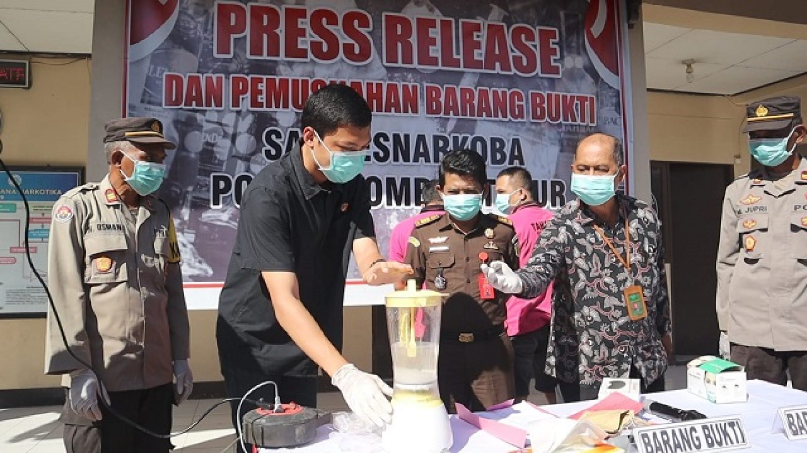 Polisi Musnahkan 181,5 Gram Hasil Pengungkapan Dua Kasus Narkoba Antar Provinsi