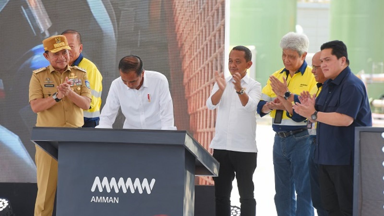 Presiden Jokowi Resmikan Smelter PT AMMAN