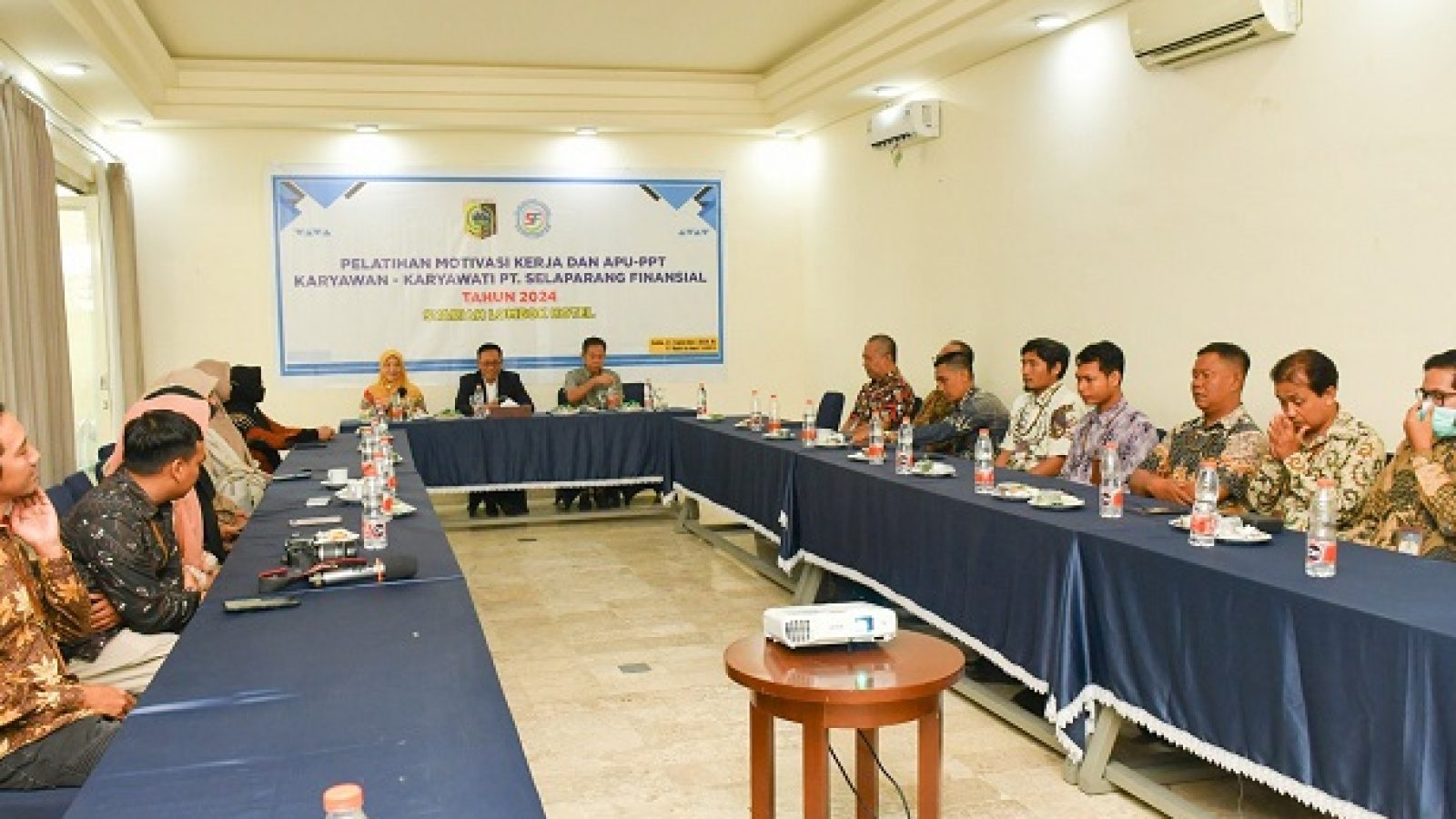 Ini Pesan Pj Bupati Lombok Timur kepada Karyawan PT Selaparang Finansial