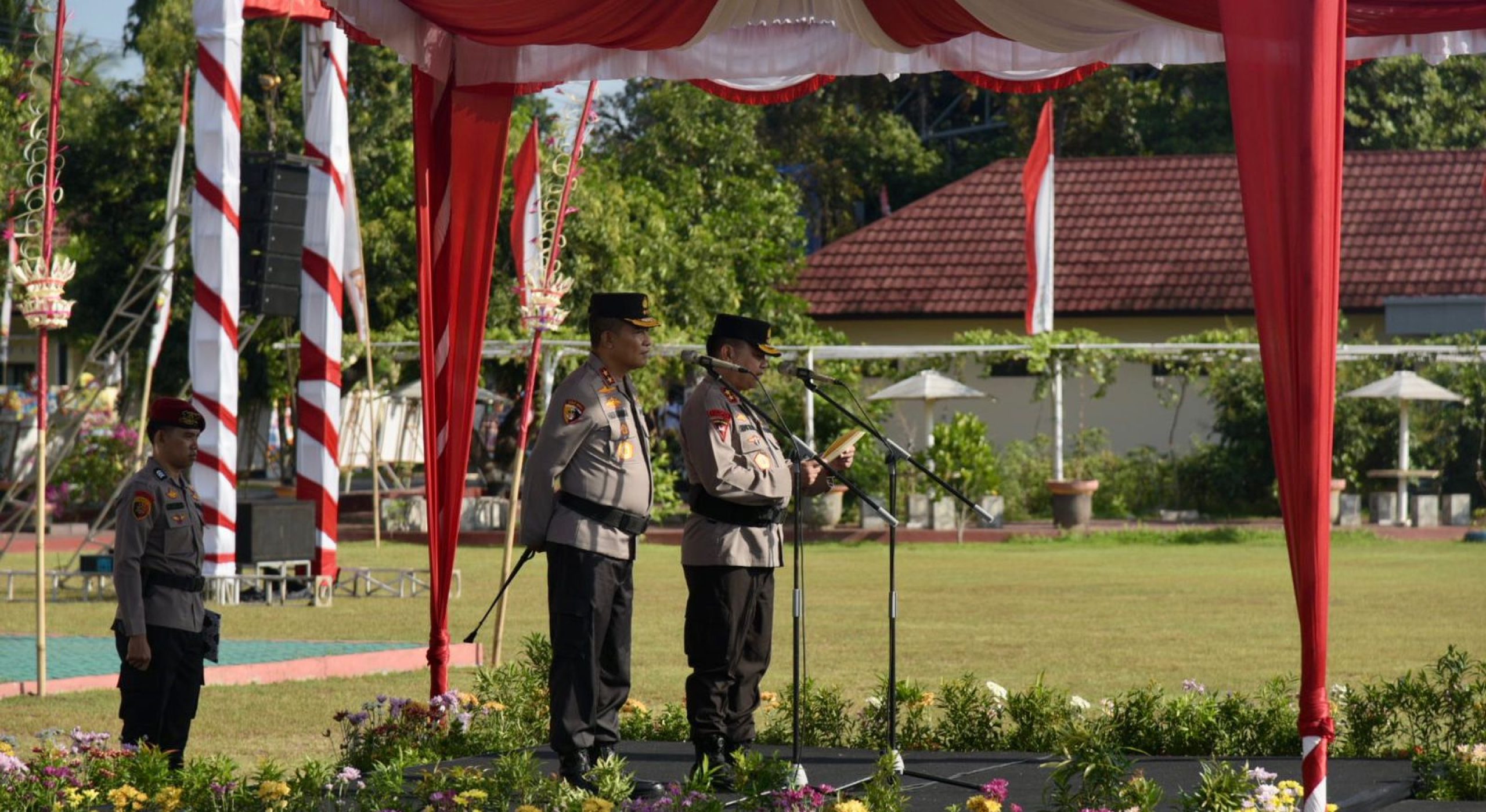 Serah Terima Pataka, Irjen Pol Jadi Gunawan Kapolda NTB yang Baru