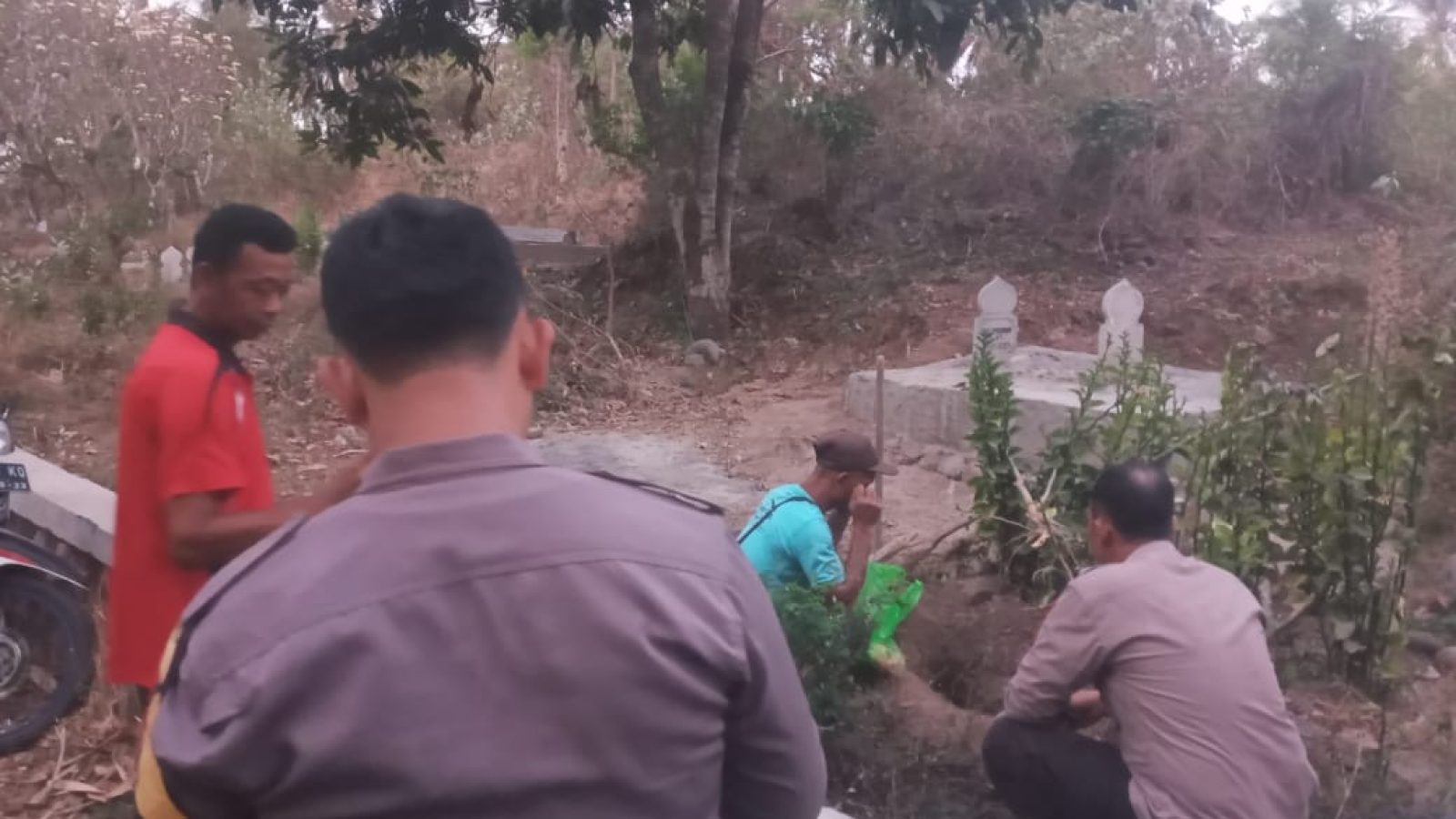 Sempat Dikira Boneka, Ternyata Orok Bayi
