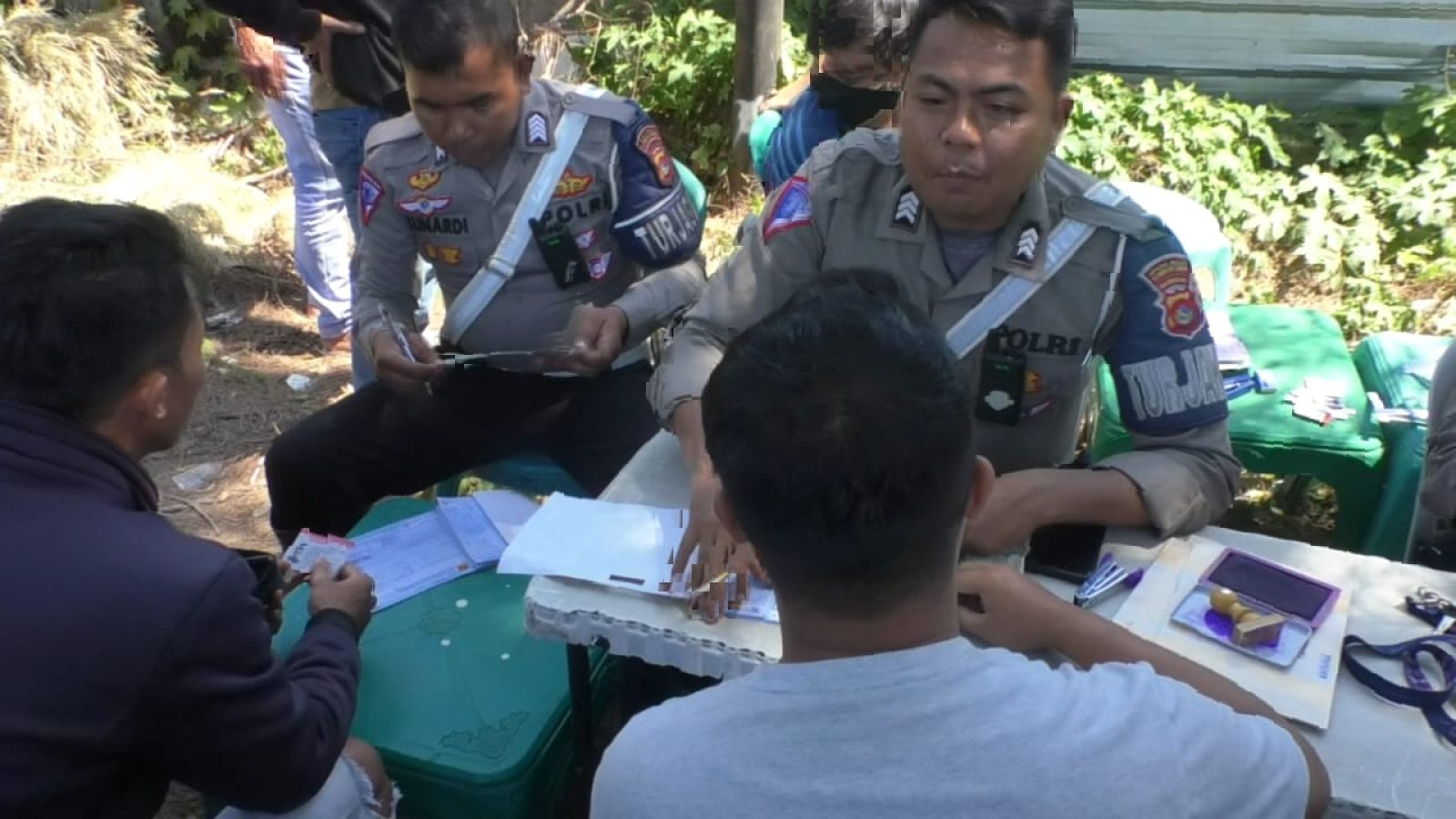 Operasi Patuh Rinjani di Lombok Timur, Satlantas Polres Lotim Tilang 340 Pengendara, 400 Dapat Teguran