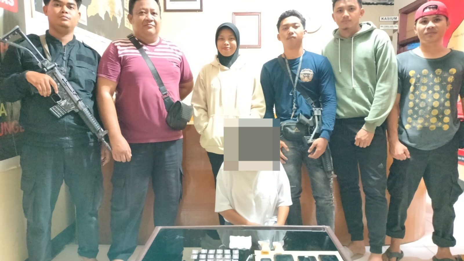 IRT di Bima Digerebek Polisi Saat Asyik Jual Sabu