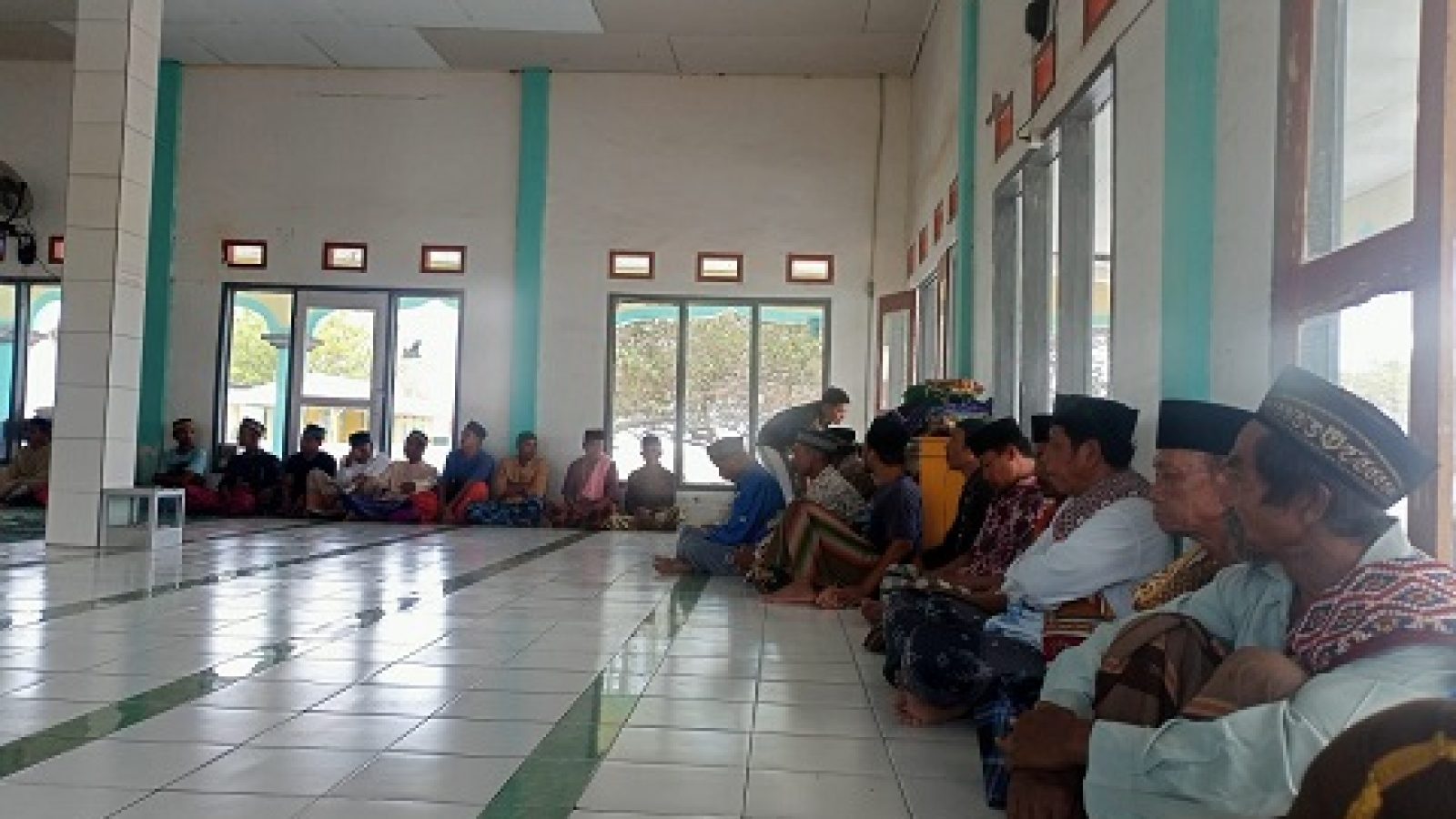 Seleksi Penerimaan Anggota Polri, Kapolsek Poto Tano Sampaikan di Jumat Curhat