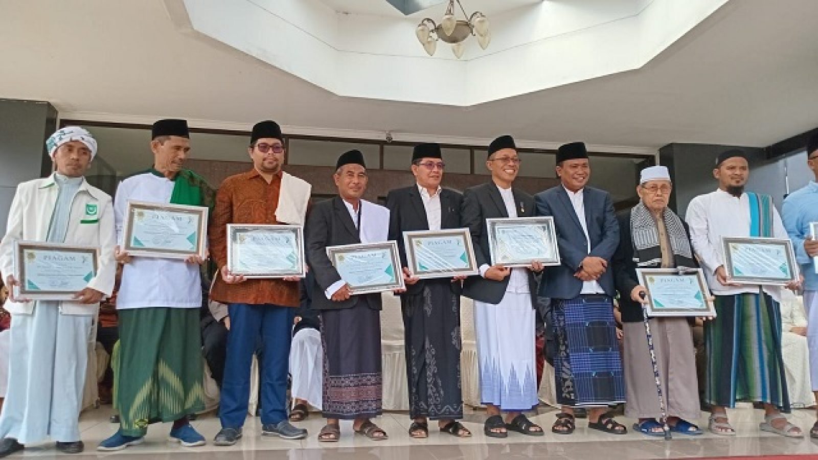 Ponpes Unwanul Falah Raih Penghargaan Pencetak Hafiz Hafizah Terbaik se-Lombok Timur