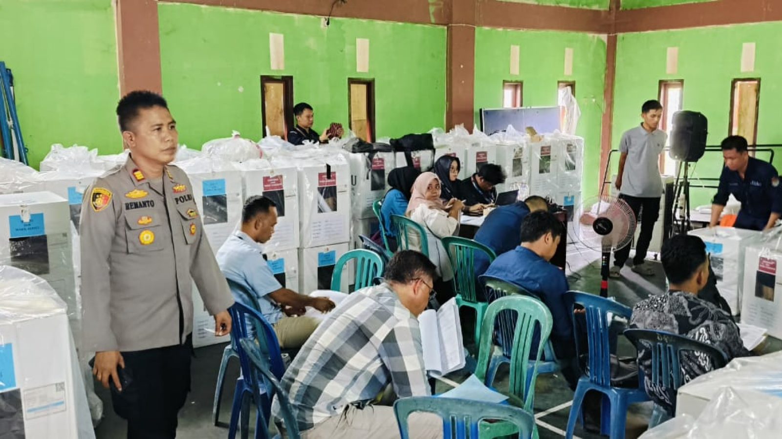 Polres Lombok Utara Amankan Rekapitulasi Suara Pilkada Serentak