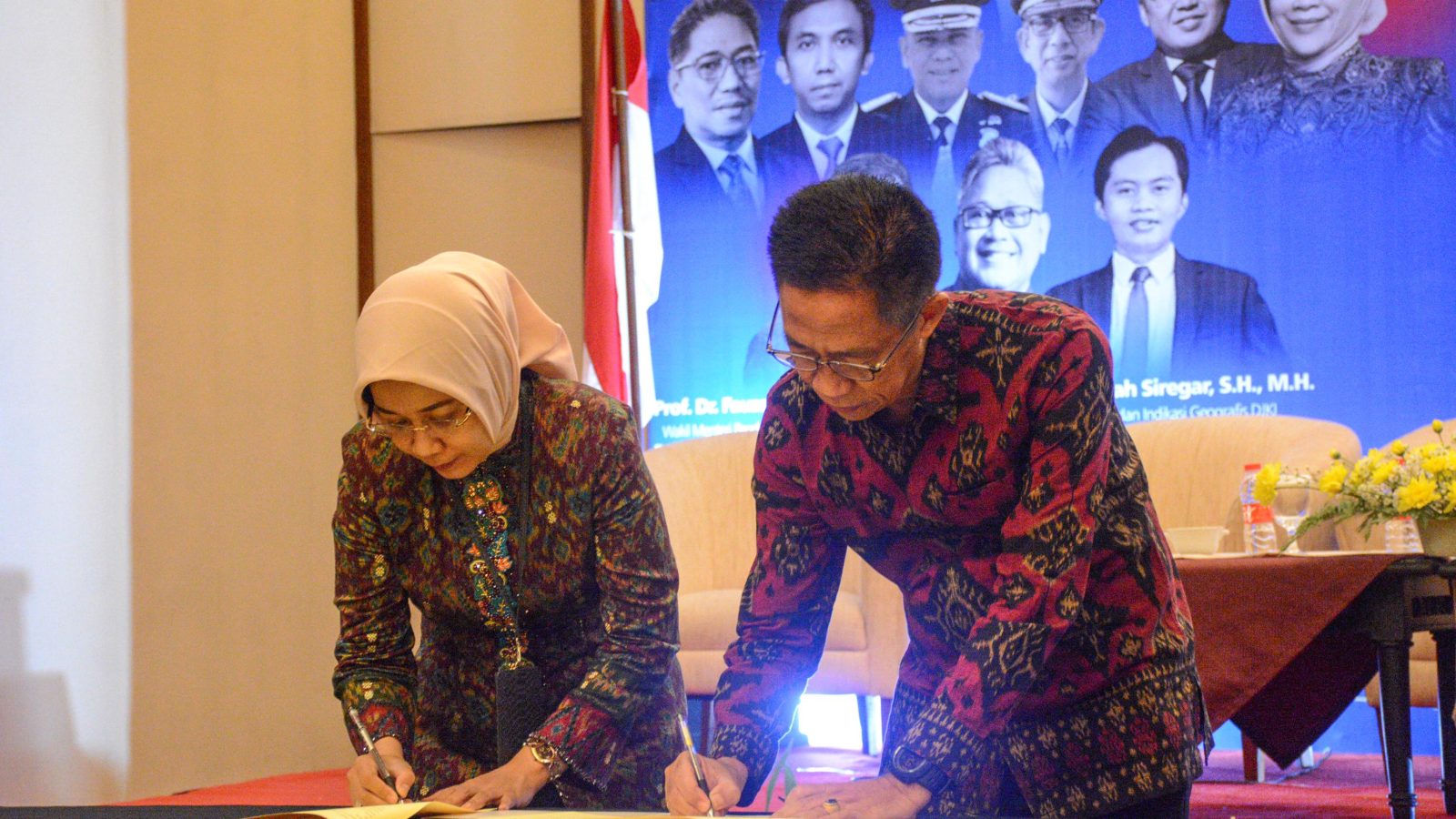 LPPM UNS Surakarta Teken MoU dengan Pemkab Lombok Timur dan Gelar Seminar Nasional tentang Energi Terbarukan dan Pariwisata Berkelanjutan