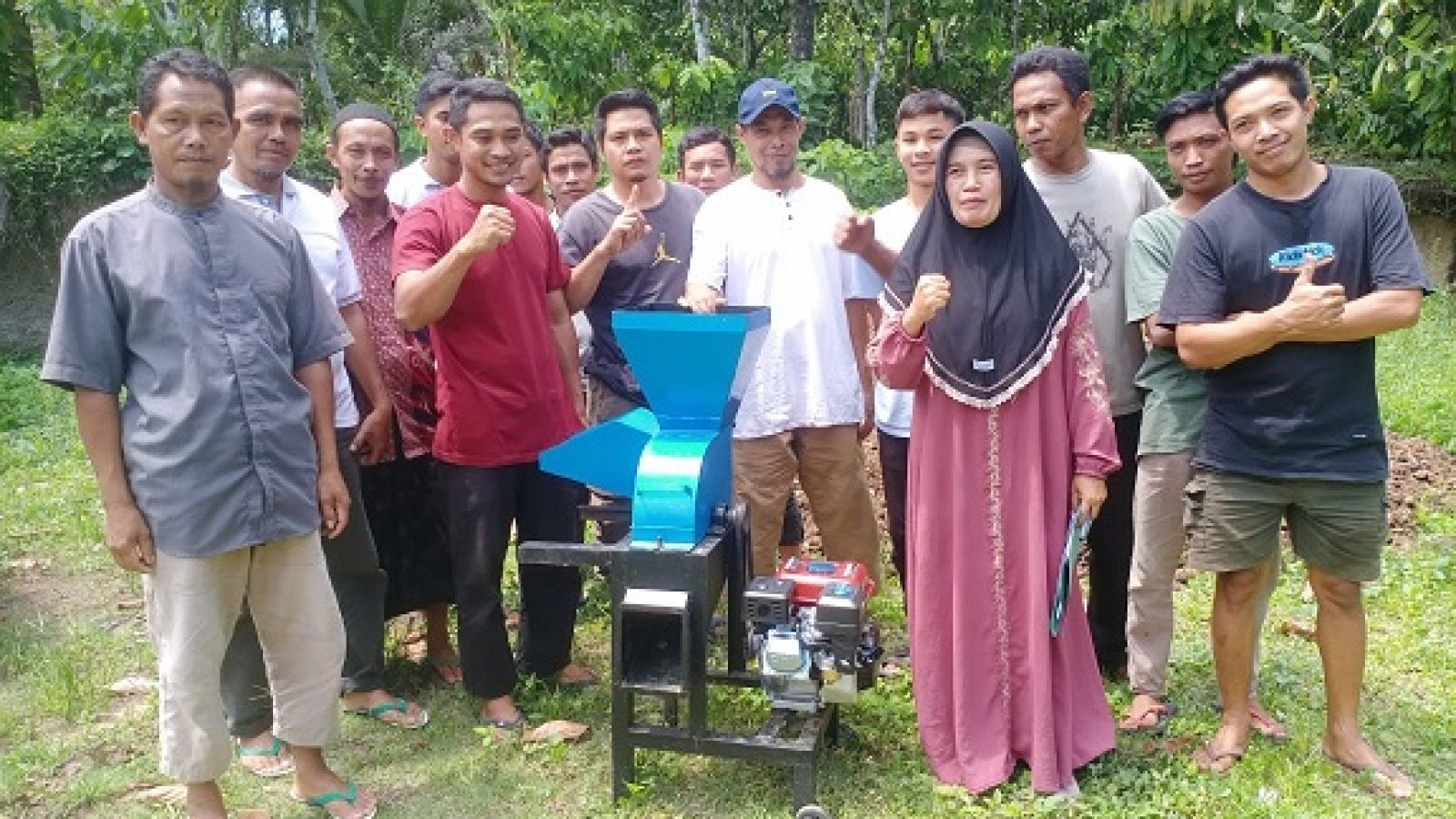 UGR dan UNMAS Gelar Pengabdian kepada Masyarakat di Desa Rempek Darusalam