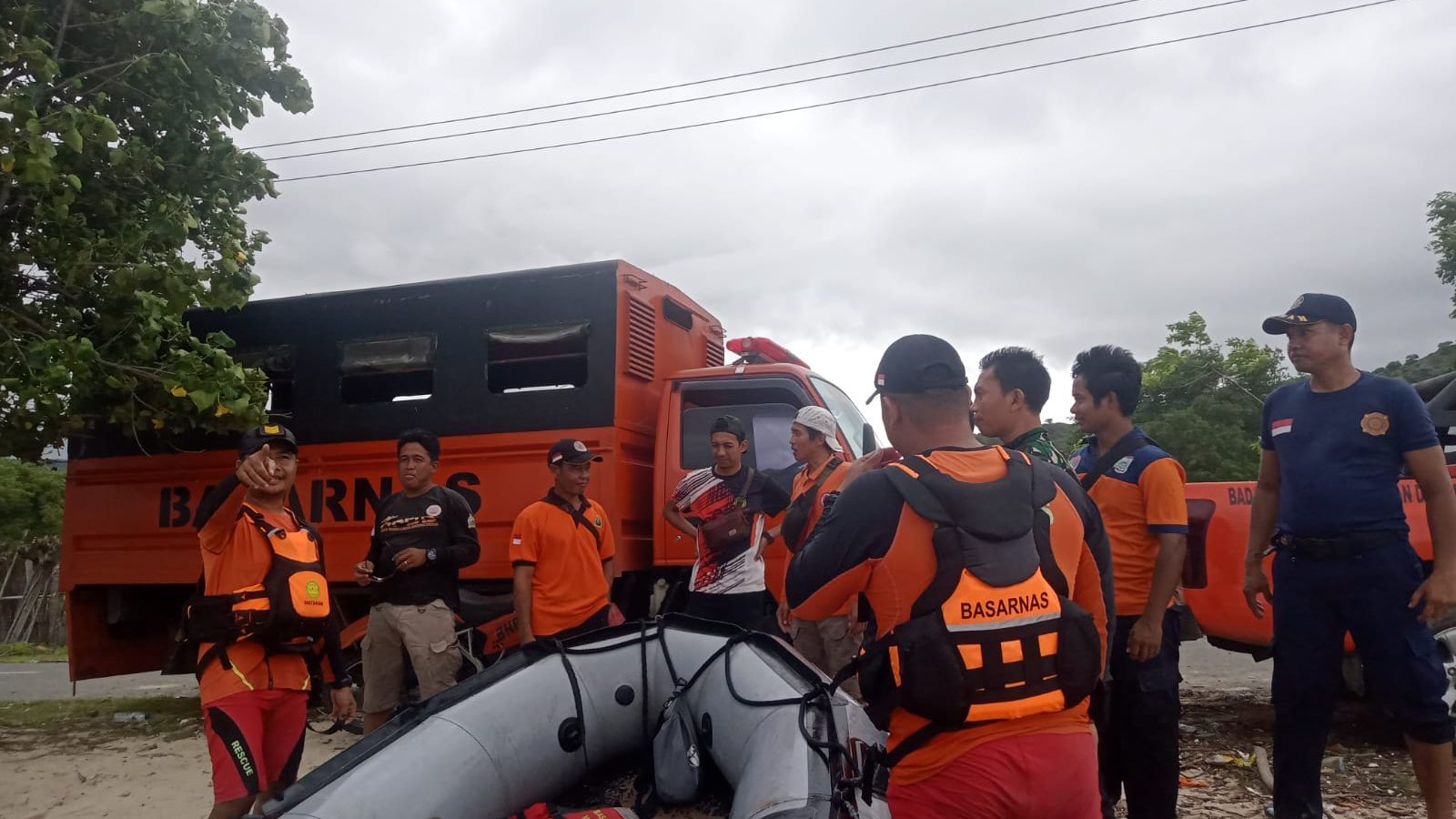 Seorang Remaja Korban Banjir di Sumbawa Barat Belum Ditemukan