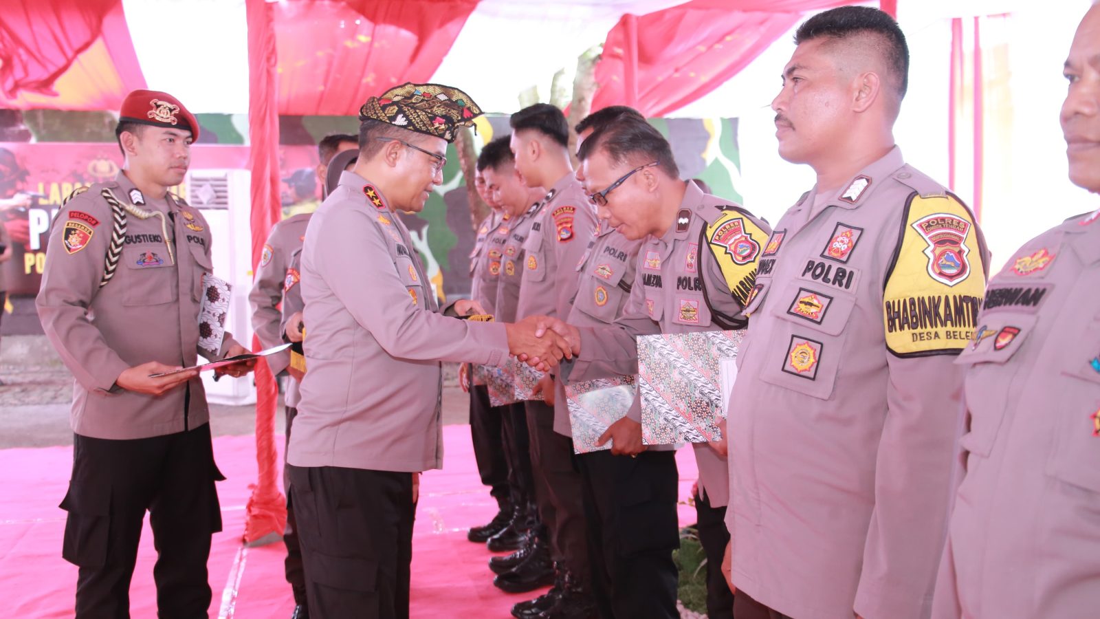 Kapolda NTB Resmikan Barak Siaga Dalmas