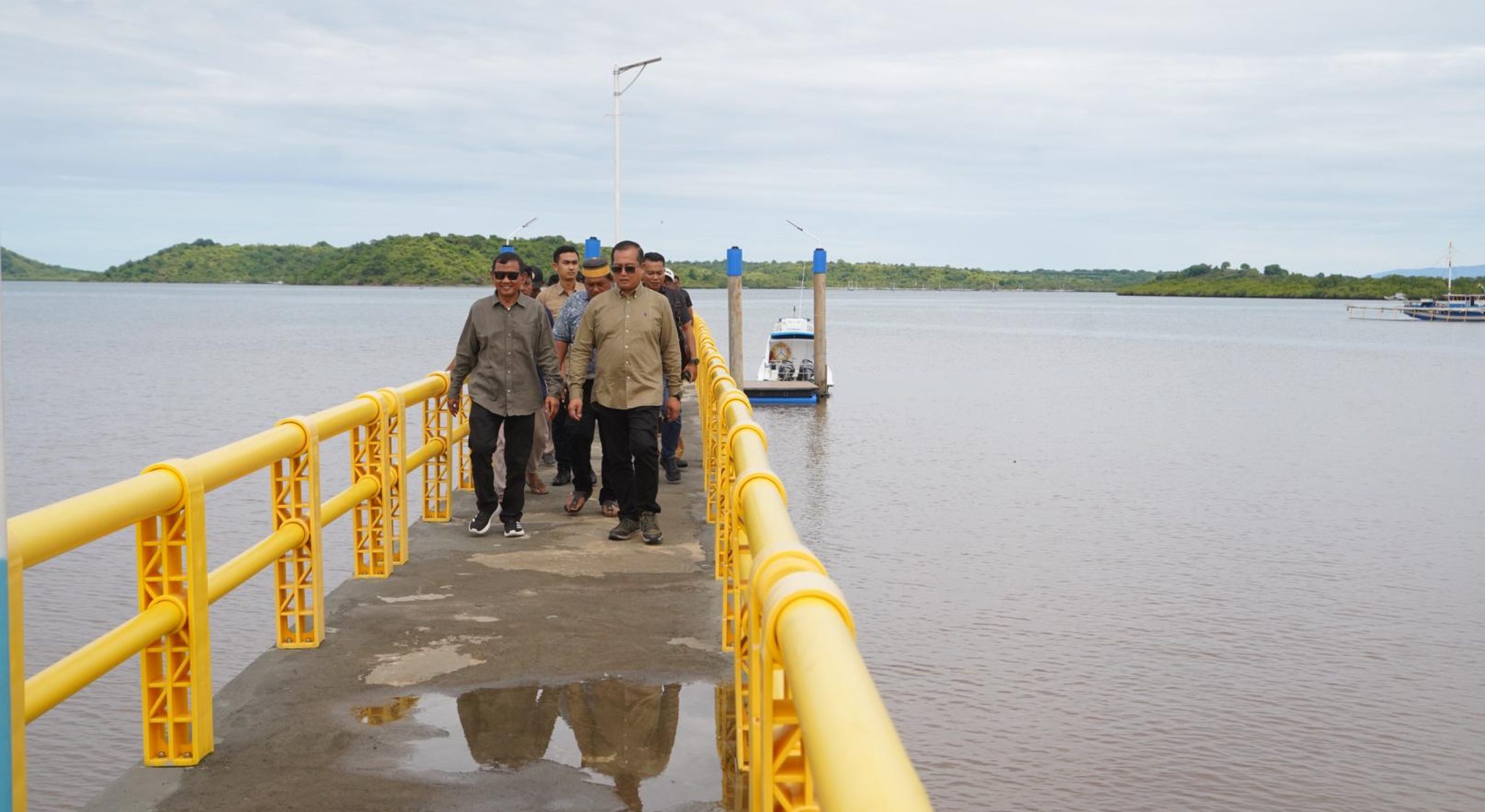 Lalu Iqbal Prioritaskan Pengembangan Teluk Saleh Menjadi Destinasi Wisata Mendunia