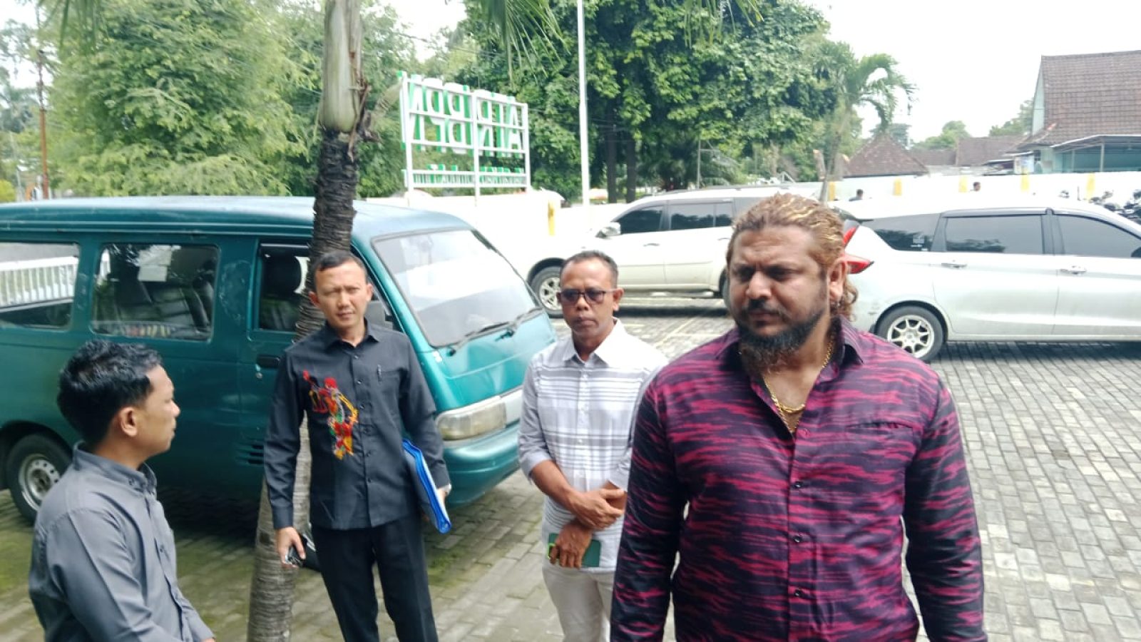 BPN Lotim Diduga Terbitkan Sertifikat Bermasalah di Pantai Cemara