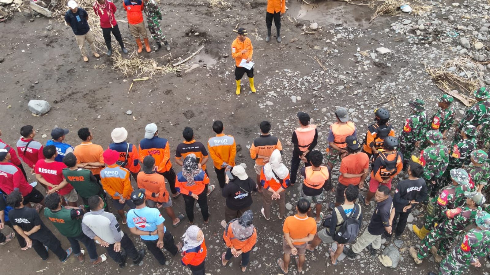 Operasi SAR Banjir Bandang di Bima Ditutup, Empat Orang Masih Hilang