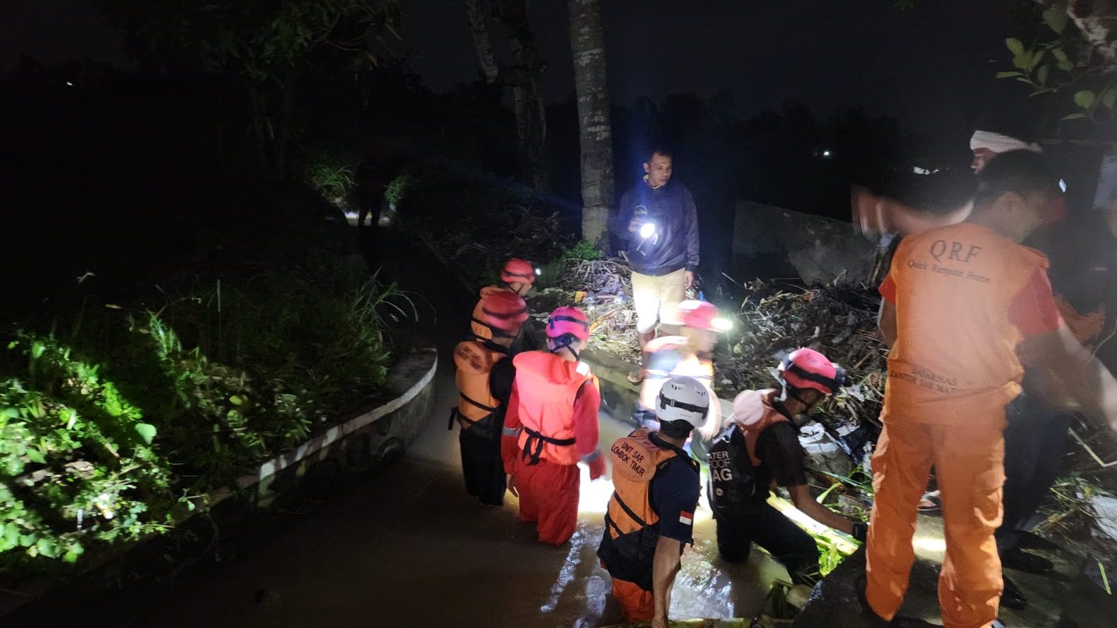 Bocah Hilang Terseret Arus Parit Ditemukan Meninggal Dunia