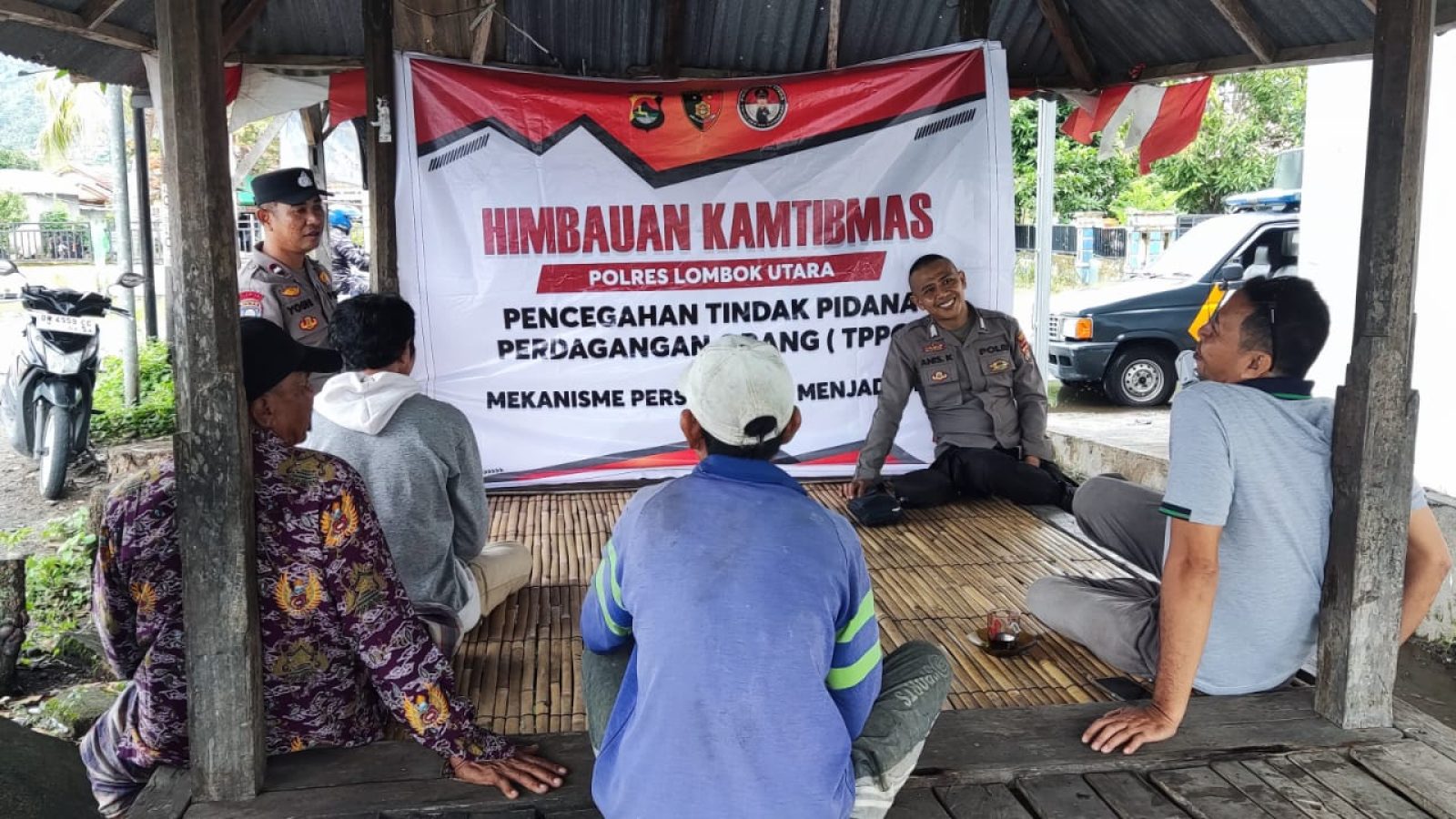 Polsek Pemenang Intensifkan Patroli Dialogis untuk Peningkatan Kamtibmas