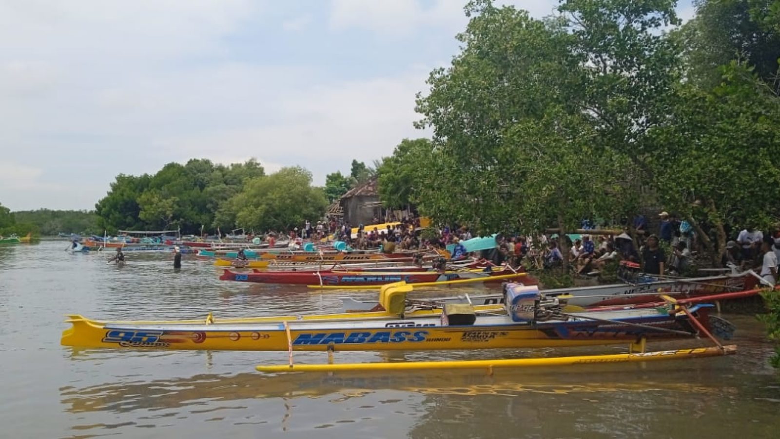 Festival Balap Sampan Patuh Karya Kembali Digelar di Lokasi Wisata Mangrove Teluk Jor Jerowaru