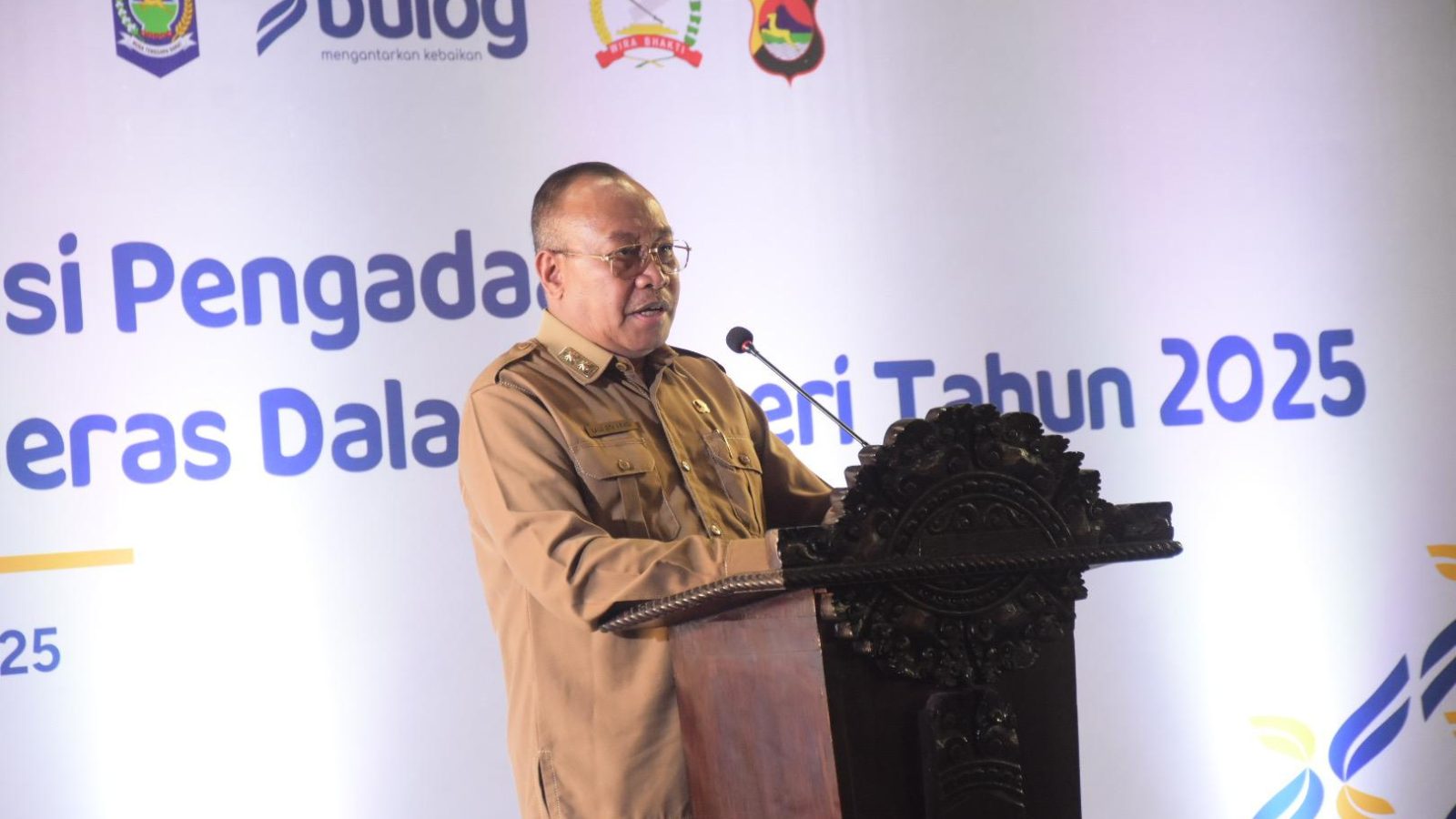 NTB Targetkan Serap 180 Ribu Ton Beras