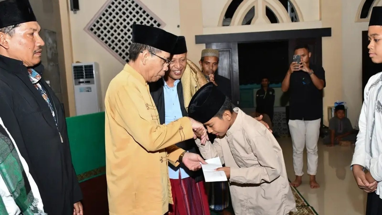 Wabup Edwin Sebut Hubungan Pemda dengan DPRD Lotim Seirama