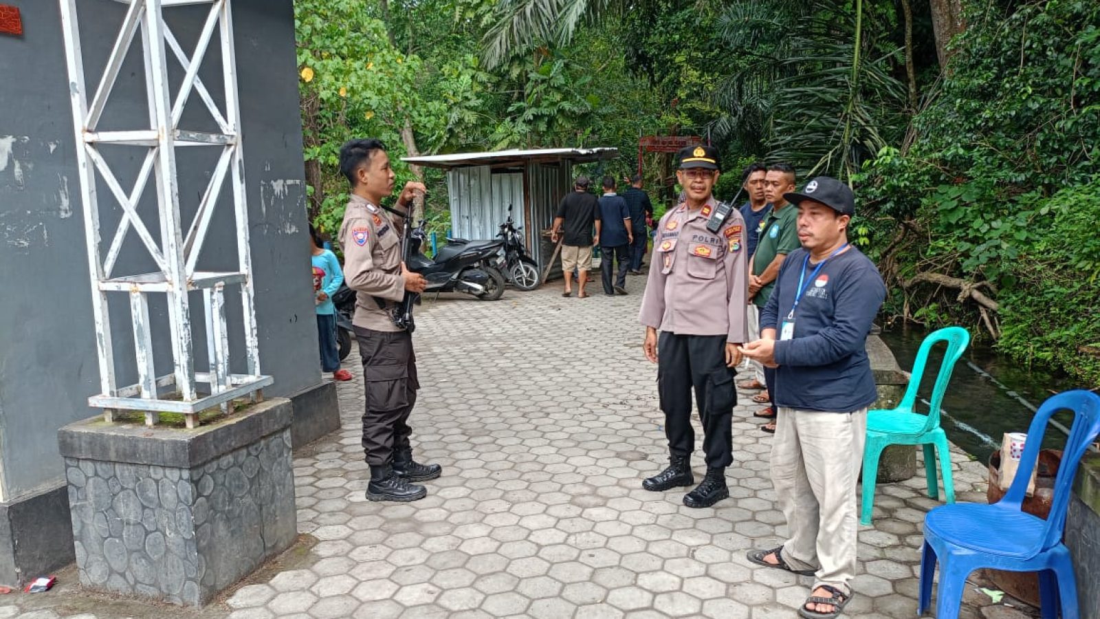 Lapak di Obyek Wisata Loang Gali Dibongkar Polisi, Diduga Sering Digunakan Judi 