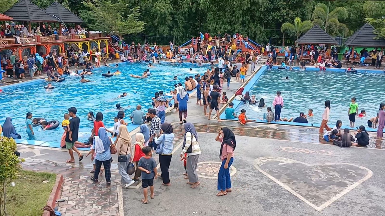 Libur Lebaran, Obyek Wisata Embulan Boroq Tembus 2 Ribu Pengunjung Per Hari