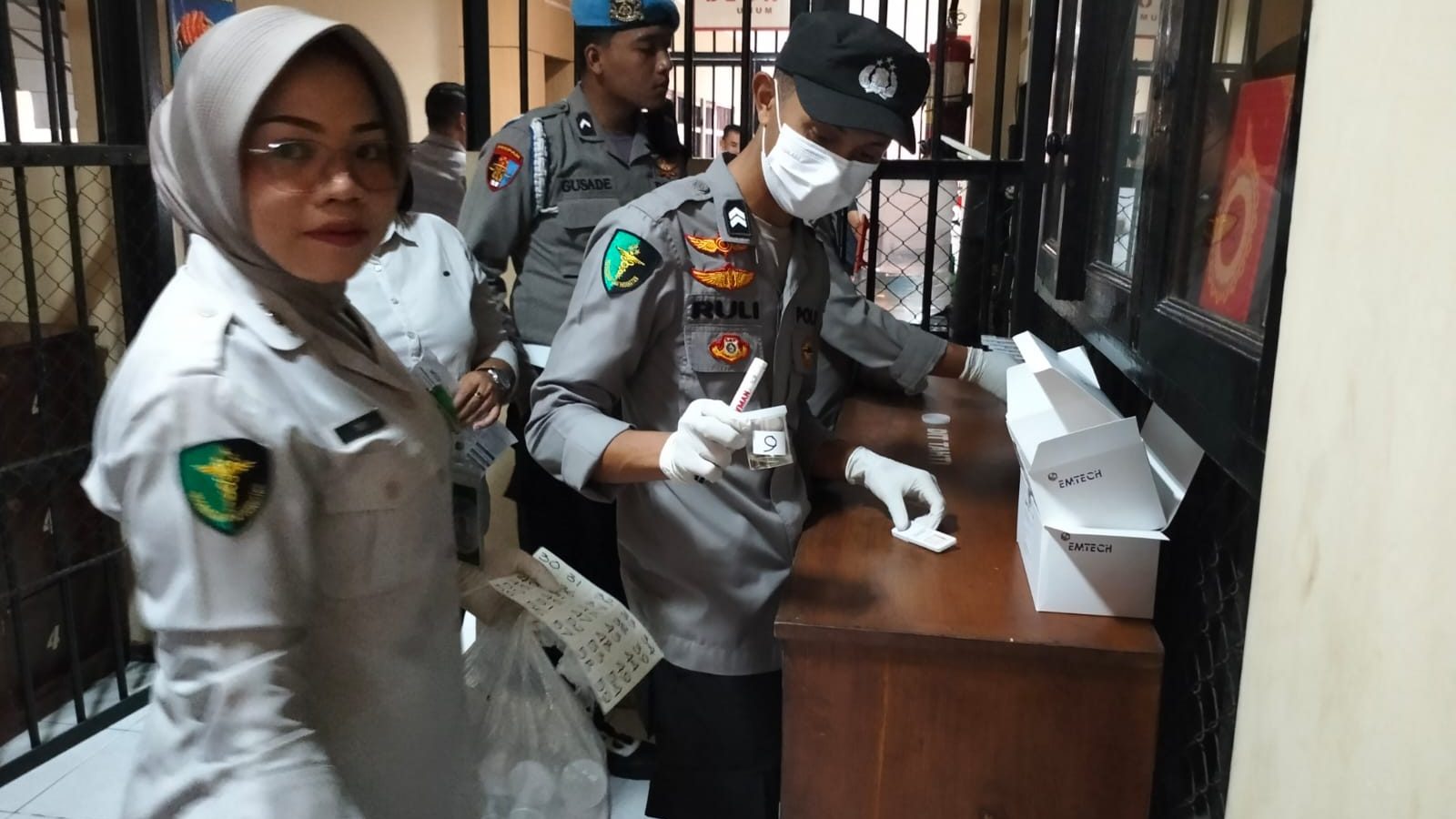 Bid Propam Polda NTB Gelar Tes Urine, Pengawasan dan Pencegahan Dini di Lingkungan Internal