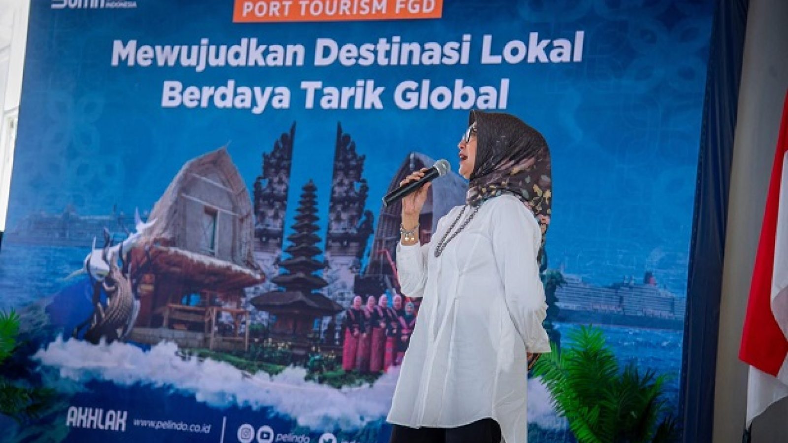 Ketua Dekranasda NTB Ingatkan Pentingnya Area Hijau di Kawasan Pelabuhan