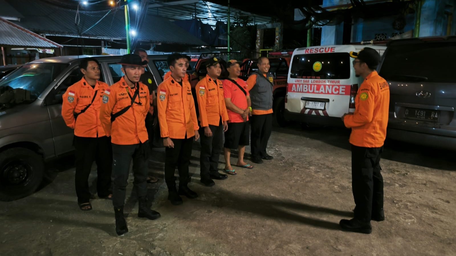 Wisatawan Malaysia Jatuh di Jalur Pendakian Rinjani, Tim SAR Lakukan Evakuasi