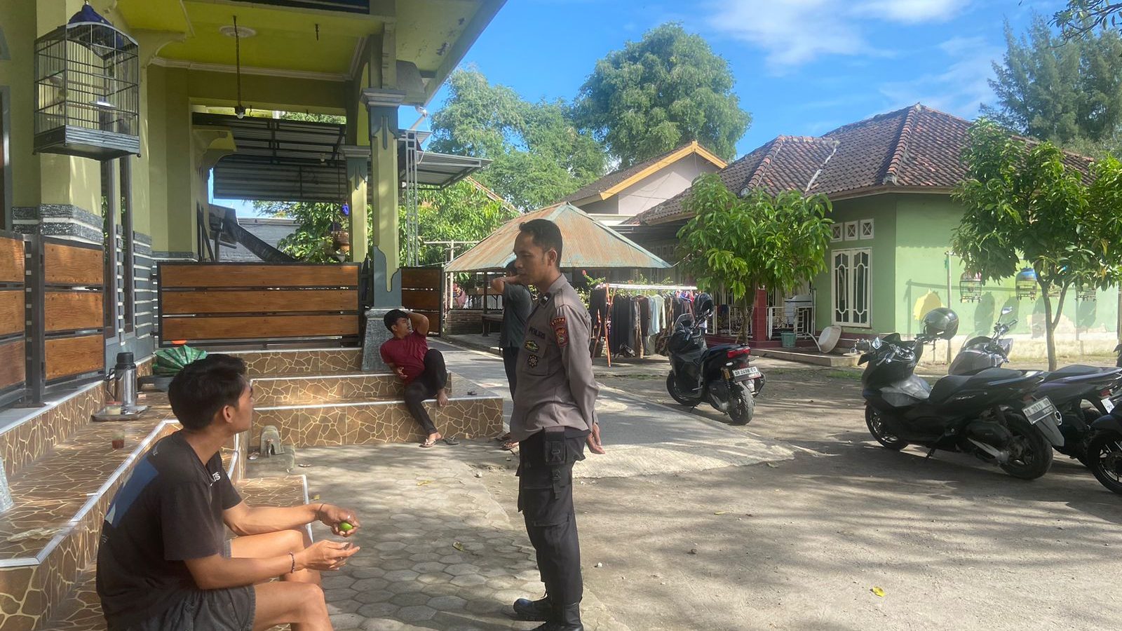 Cegah Aksi Premanisme, Jukir di Kawasan Pantai Mapak Disasar Polda NTB