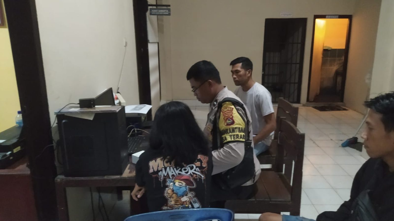 Motor dan HP ABG Asal Lombok Tengah Raib Digondol Cowok Yang Dikenal Lewat Facebook