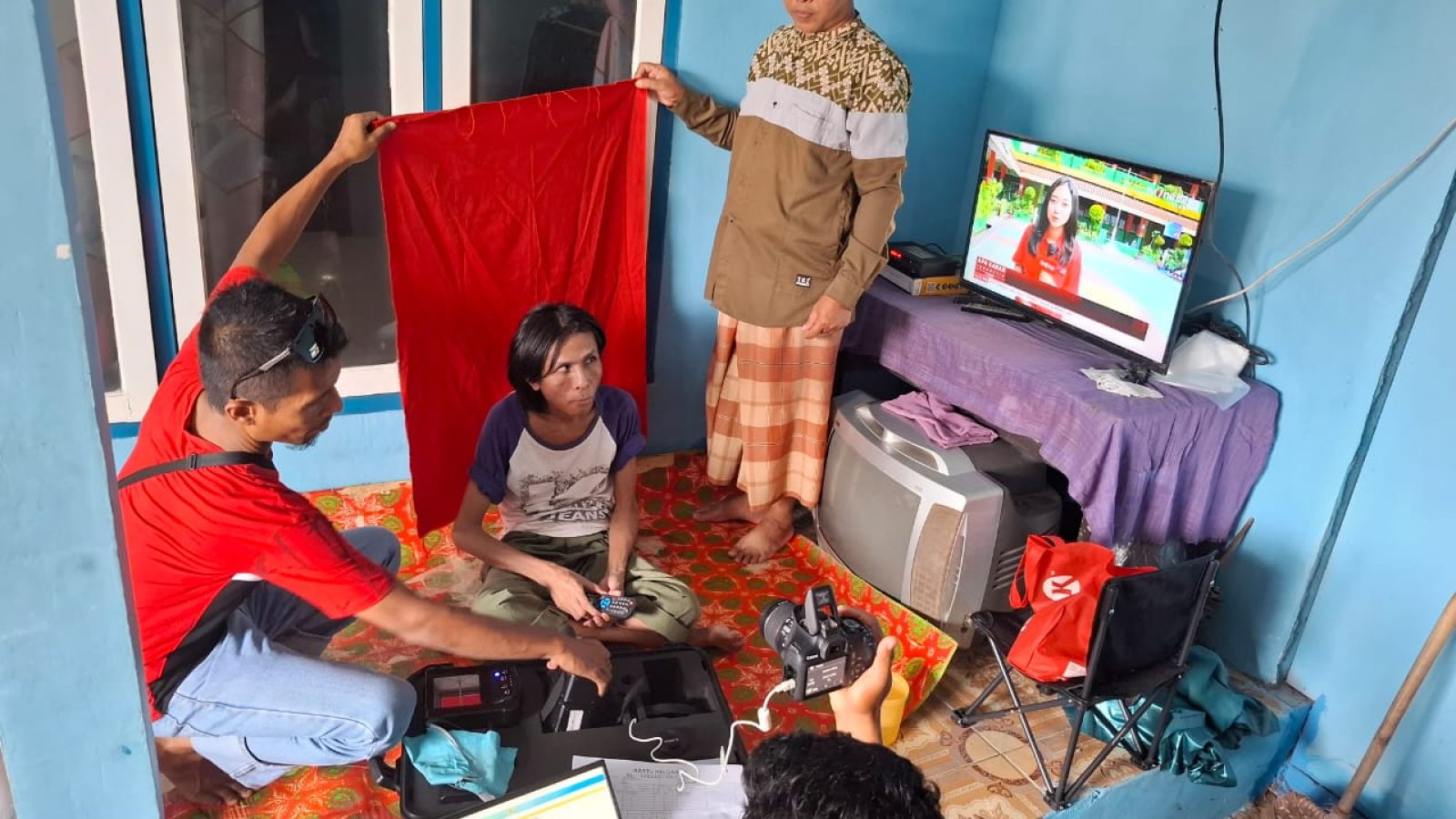 Dukcapil Lotim Tuntaskan Dokumen Adminduk 15 ODGJ