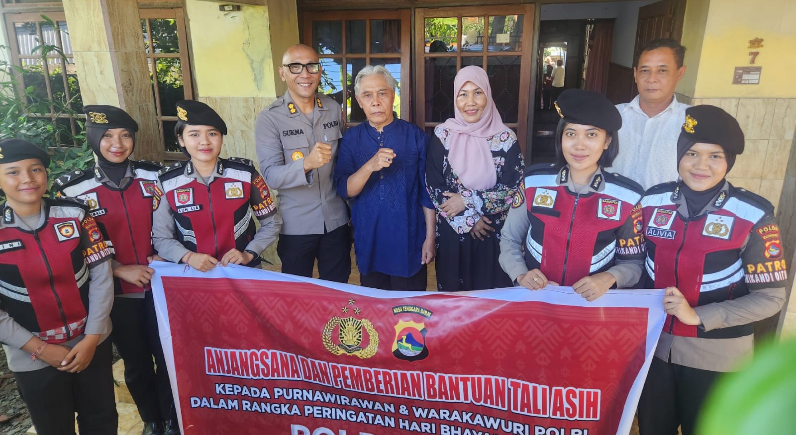 Sambut Hari Bhayangkara ke-79, Polda NTB Anjangsana ke Kediaman Purnawirawan Polri