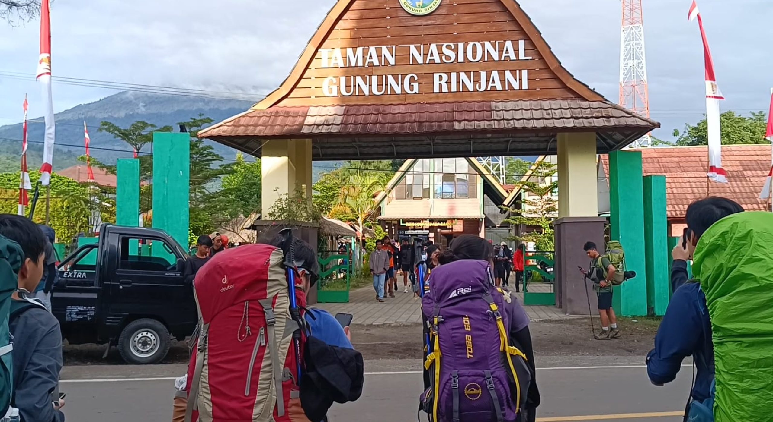 Sempat Ditutup Saat Proses Evakuasi WNA Brasil, Kini Pendakian Rinjani Kembali Dibuka