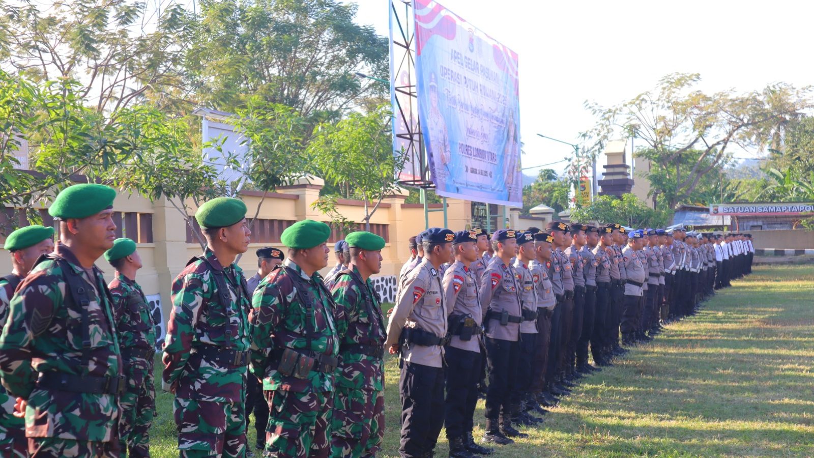 Permasalahan Lalin Tak Bisa Ditangani PolrI Semata, Kapolres Lotara Gelar Pasukan Operasi Patuh Rinjani 2025