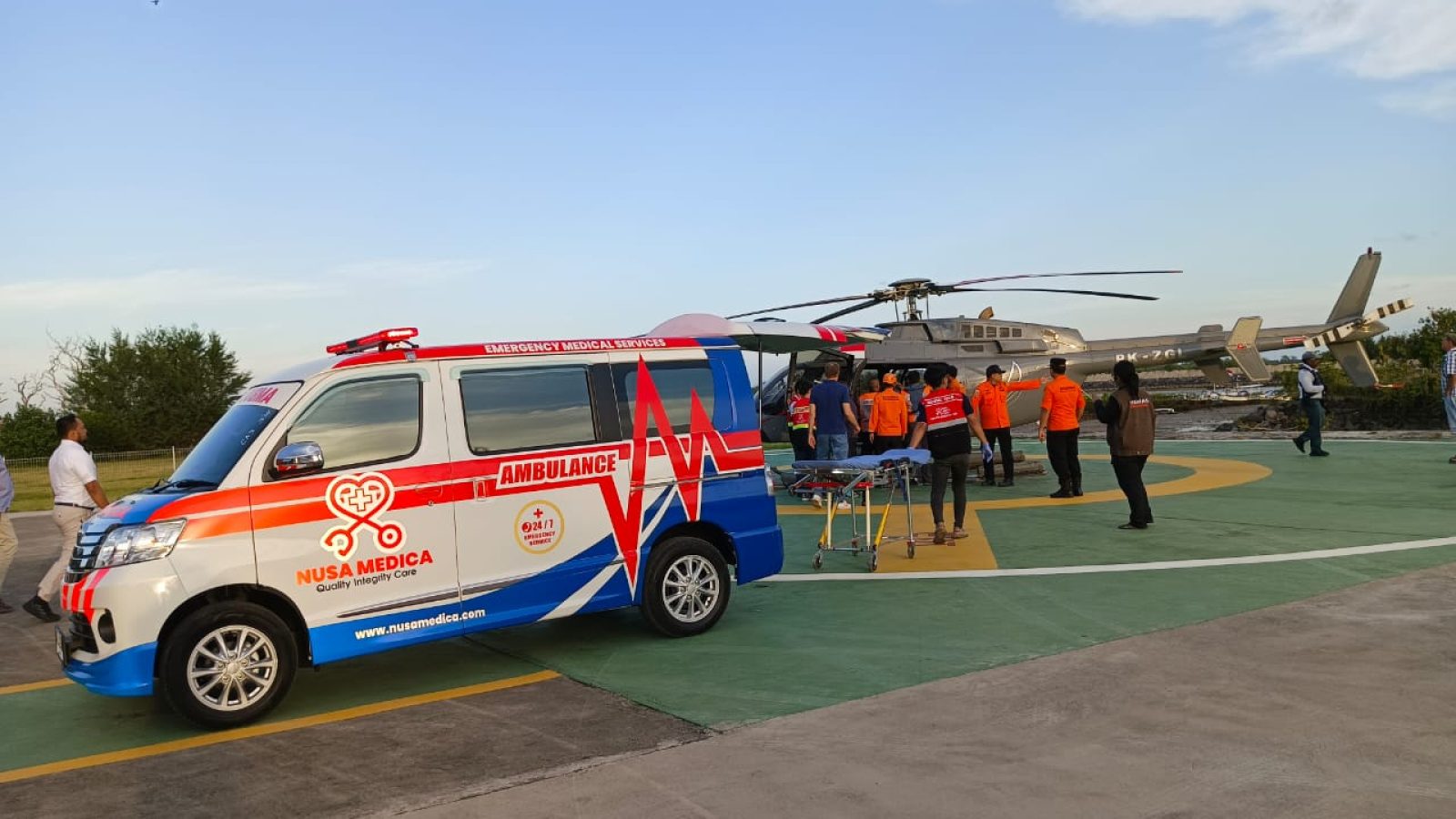 Pendaki Swiss yang Terjatuh di Rinjani Berhasil Dievakuasi Via Udara