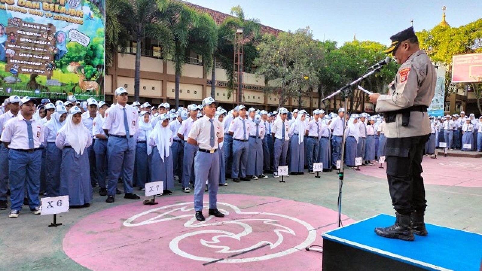 Polda NTB Beri Pembinaan Karakter ke Siswa SMAN 2 Mataram: Waspadai Narkoba